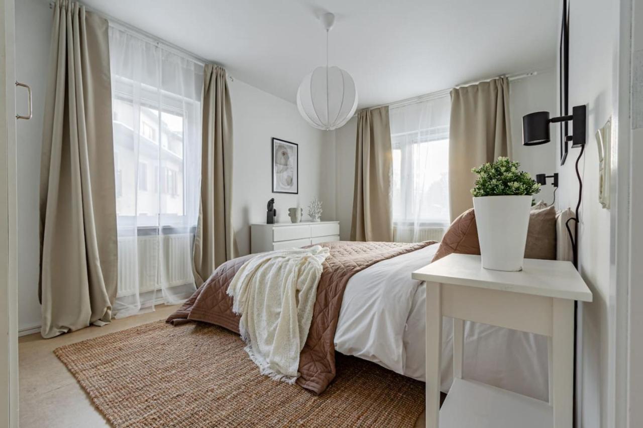 Budget Comfort On Trendy Soedermalm Stockholm Exteriör bild