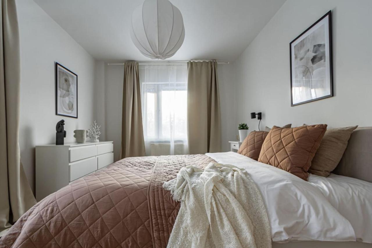 Budget Comfort On Trendy Soedermalm Stockholm Exteriör bild